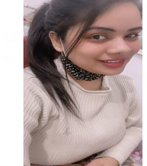 Dr Radhika